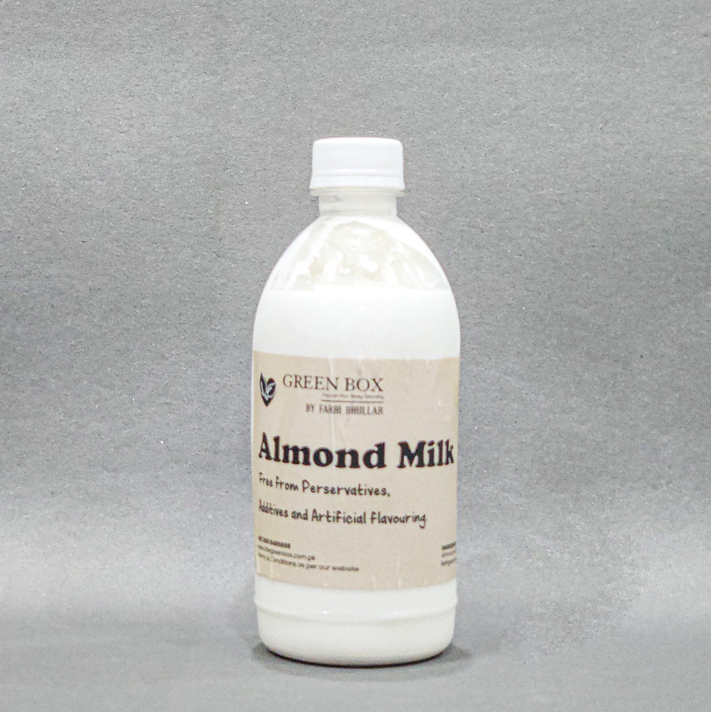 Fresh Almond Milk in Lahore